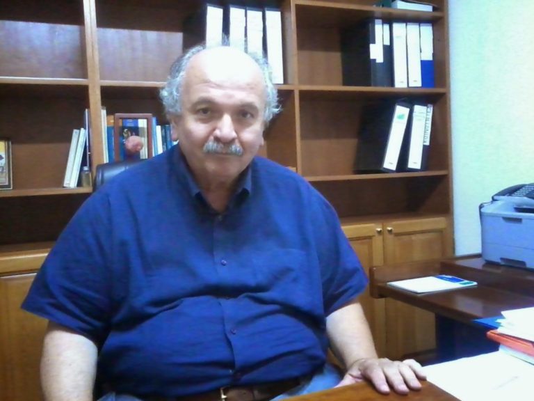 Δημήτρης Καμιζής: «Τυχερός ήταν ο κ. Σφυρής… Και έξυπνος θα έλεγα… Δίκαια πήρε τις εκλογές… Ο Δημήτρης Σφυρής, θα είναι Δήμαρχος, για τα επόμενα δέκα χρόνια