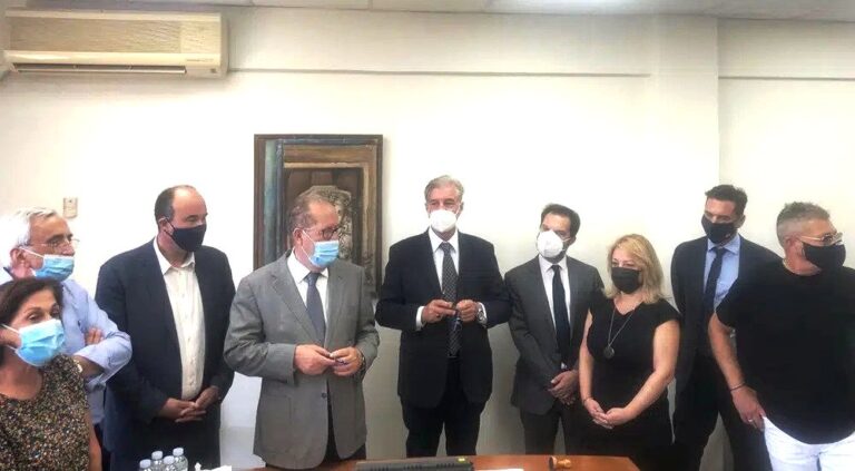 Άν έπαιζαν τα παιδιά τους στη Διώρυγα της Κορίνθου…