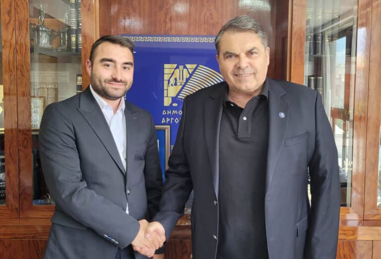 Τον Γιώργο Μπελίτση ανακοίνωσε ο Δημήτρης Καμπόσος