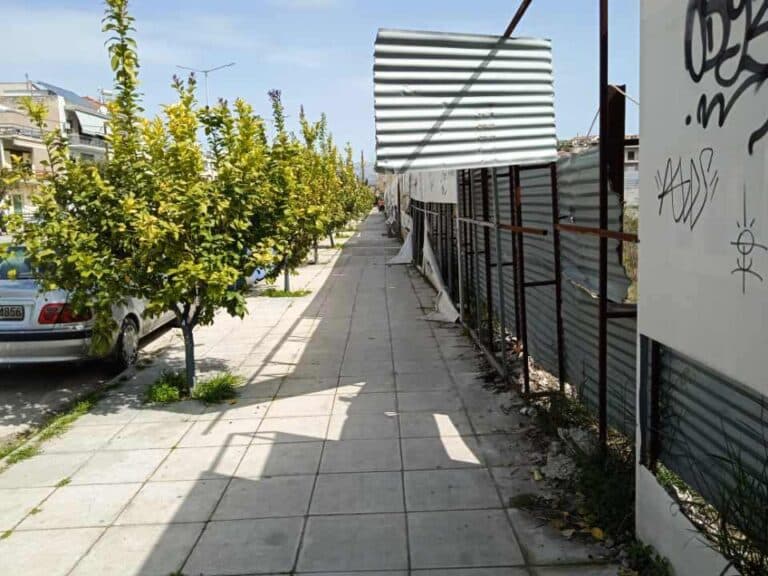 Ναύπλιο: Αλουμινένια λαιμητόμος για πεζούς…