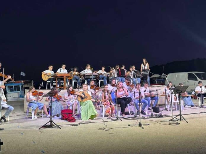 Μουσικό Σχολείο Αργολίδας τραγούδησε στην 28η Έκθεση Αγροτουρισμού