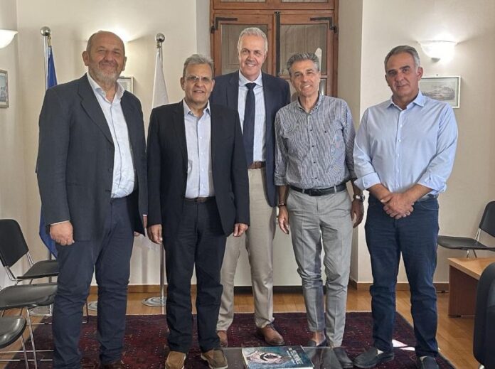 ΤΡΟΥΠΗΣ ΔΑΜΟΥΛΟΣ