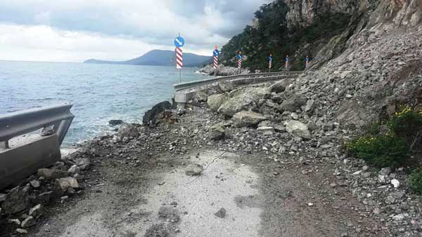 Δρόμος Σχίνου - Αλεποχωρίου: