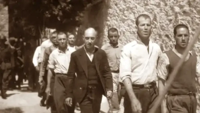 Το βλέμμα της Καισαριανής και οι εκτελέσεις της Τρίπολης