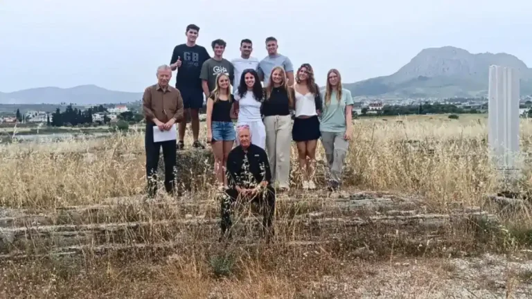 Απόστολος Παπαφωτίου ξενάγηση πανεπιστήμιο Notre Dame αρχαίο λιμάνι λεχαίου