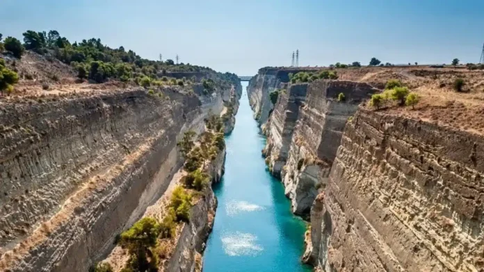 dioriga-korinthoui-1 Πανοραμική άποψη από τη Διώρυγα της Κορίνθου