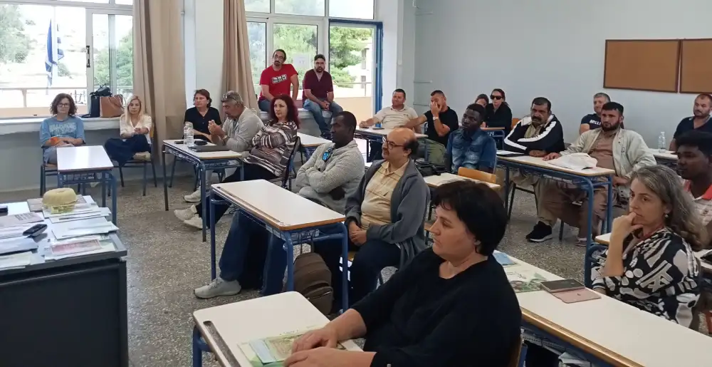 Μαθητές και εκπρόσωποι του Συλλόγου Μάσης στο ΣΔΕ Κρανιδίου για την ανακύκλωση