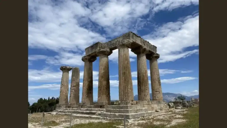 Ο αρχαιολογικός χώρος στην Αρχαία Κόρινθο