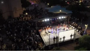 Παράσταση παραδοσιακών χορών από τον σύλλογο Χορόσημο στο Άργος